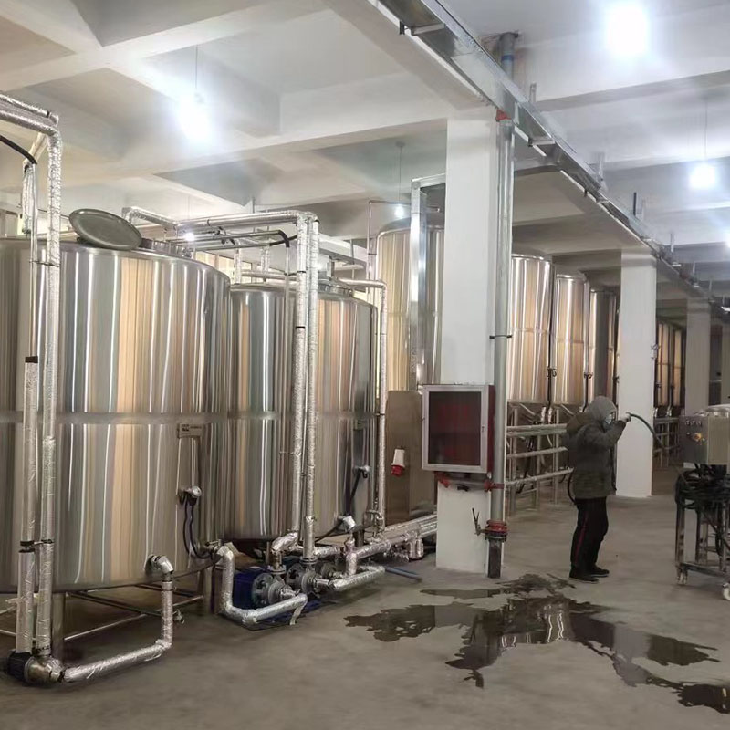 陈巴尔虎精酿啤酒设备